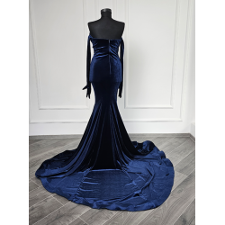 Rochie de seara cu manusi din catifea naturala